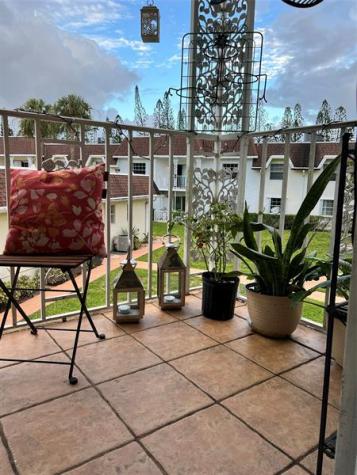 708 SE 2nd Avenue Deerfield Beach FL 33441