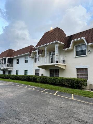 708 SE 2nd Avenue Deerfield Beach FL 33441