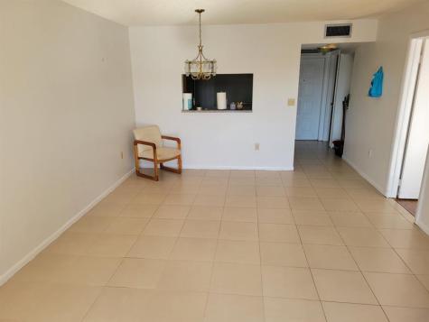 1001 Colony Point Circle Pembroke Pines FL 33026
