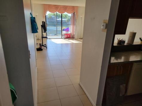 1001 Colony Point Circle Pembroke Pines FL 33026