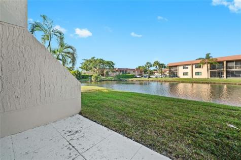 140 Lakeview Drive Weston FL 33326
