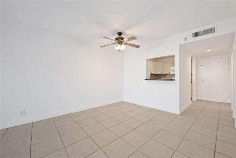 140 Lakeview Drive Weston FL 33326