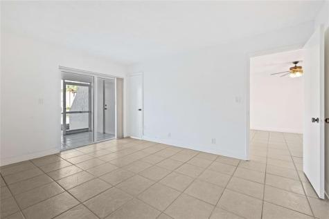 140 Lakeview Drive Weston FL 33326