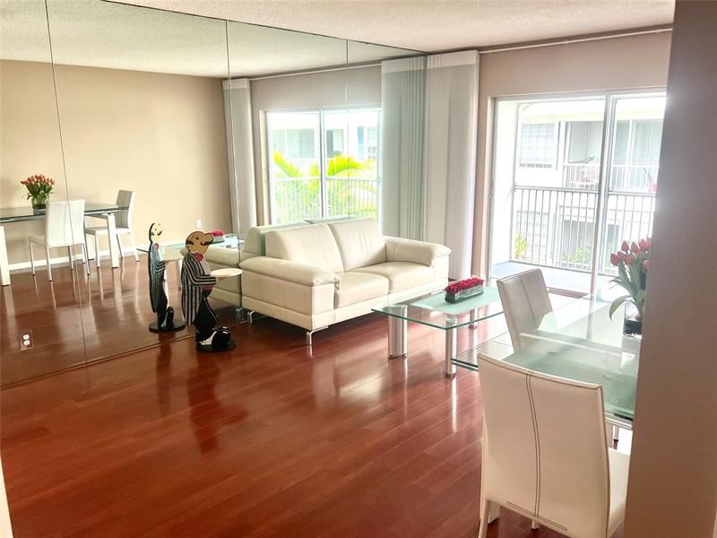 2211 NE 67th Street Fort Lauderdale FL 33308