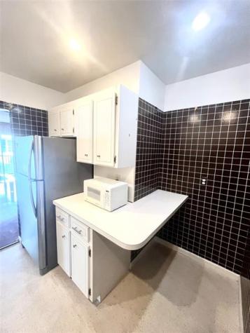 2211 NE 67th Street Fort Lauderdale FL 33308