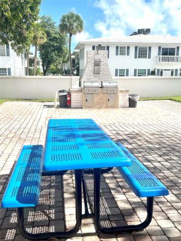 2211 NE 67th Street Fort Lauderdale FL 33308