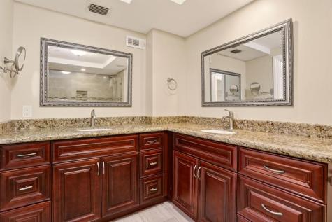 3499 Oaks Way Pompano Beach FL 33069