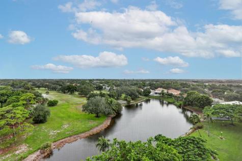 3499 Oaks Way Pompano Beach FL 33069