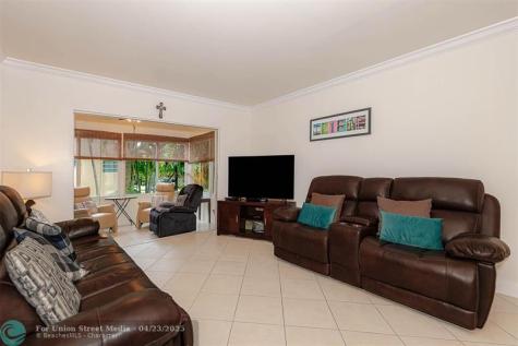 3431 NW 50th Avenue Lauderdale Lakes FL 33319