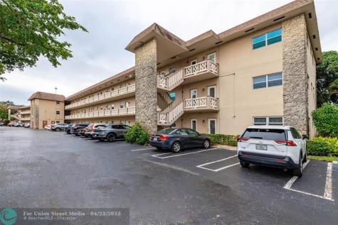 3431 NW 50th Avenue Lauderdale Lakes FL 33319