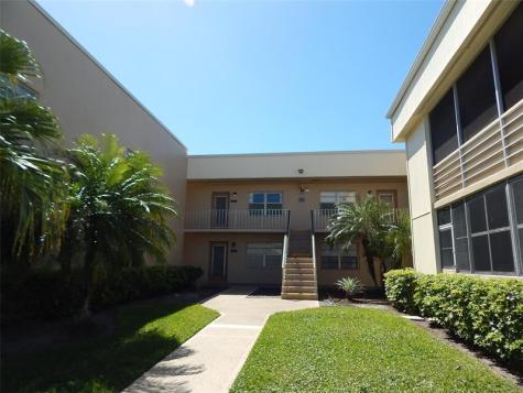 393 Capri I Delray Beach FL 33484