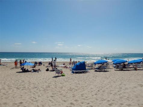 393 Capri I Delray Beach FL 33484