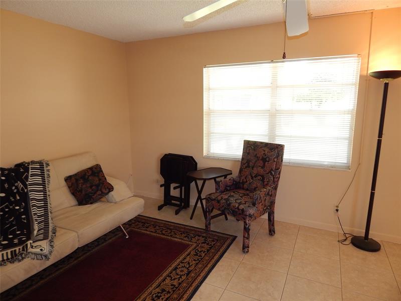 393 Capri I Delray Beach FL 33484