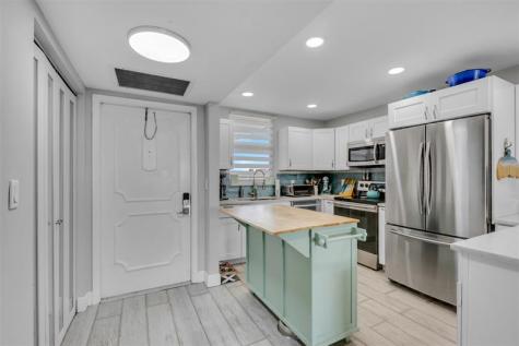 3100 NE 49th Street Fort Lauderdale FL 33308