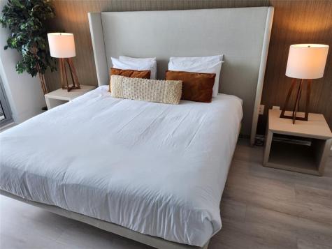 4111 S Ocean Drive Hollywood FL 33019