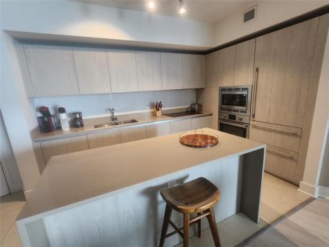 4111 S Ocean Drive Hollywood FL 33019