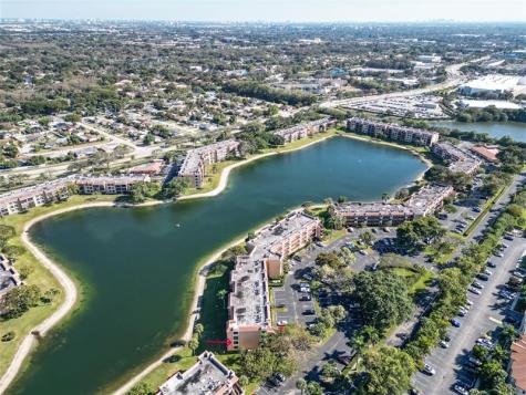 6524 Coral Lake Drive Margate FL 33063