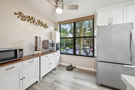 6524 Coral Lake Drive Margate FL 33063
