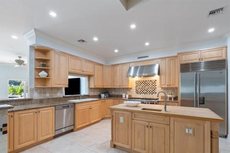 59 Hendricks Isle Fort Lauderdale FL 33301