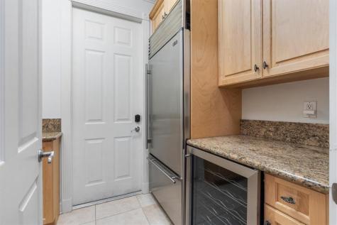 59 Hendricks Isle Fort Lauderdale FL 33301