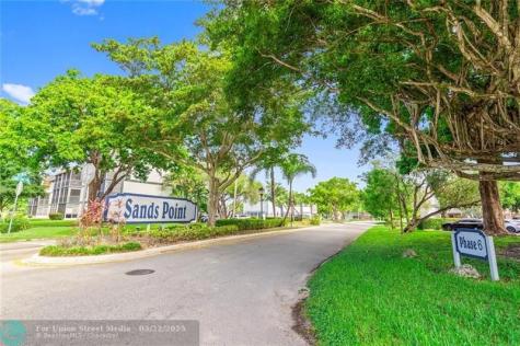 8380 Sands Point Boulevard Tamarac FL 33321