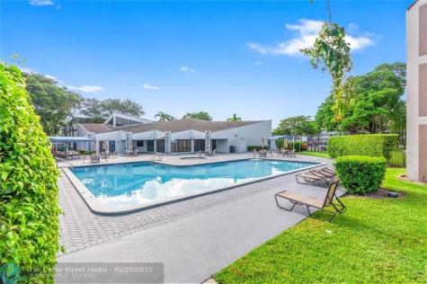 8380 Sands Point Boulevard Tamarac FL 33321