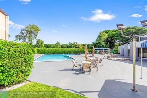 8380 Sands Point Boulevard Tamarac FL 33321