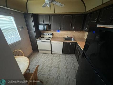 8380 Sands Point Boulevard Tamarac FL 33321