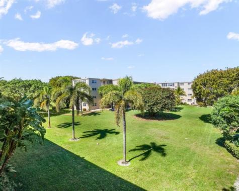 2615 NE 3rd Court Boynton Beach FL 33435