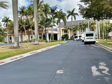 7275 Ashmont Circle Tamarac FL 33321