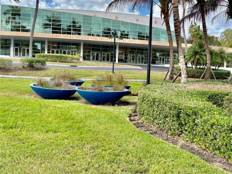 7275 Ashmont Circle Tamarac FL 33321