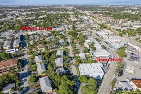 2113 NE 11th Avenue Wilton Manors FL 33305