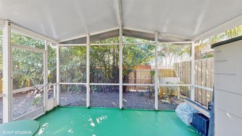 2113 NE 11th Avenue Wilton Manors FL 33305