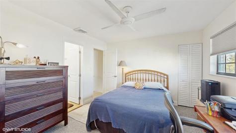 2113 NE 11th Avenue Wilton Manors FL 33305