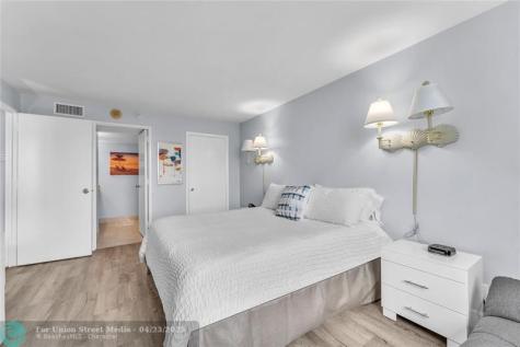 2670 E Sunrise Boulevard Fort Lauderdale FL 33304