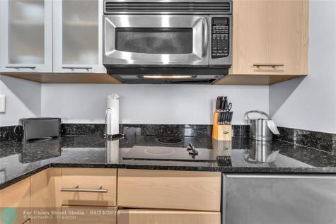 2670 E Sunrise Boulevard Fort Lauderdale FL 33304