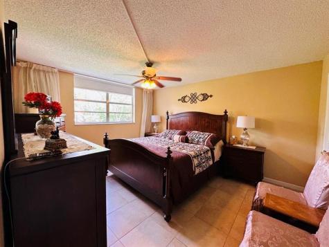 3099 NW 48th Avenue Lauderdale Lakes FL 33313