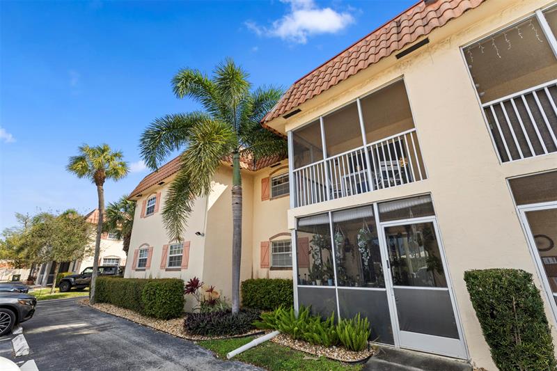 101 E Mcnab Road Pompano Beach FL 33060