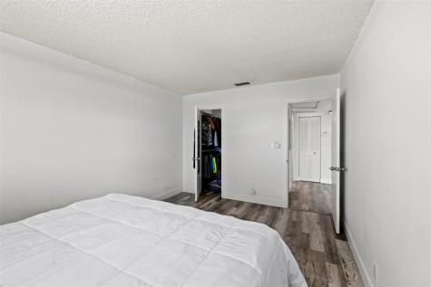 101 E Mcnab Road Pompano Beach FL 33060