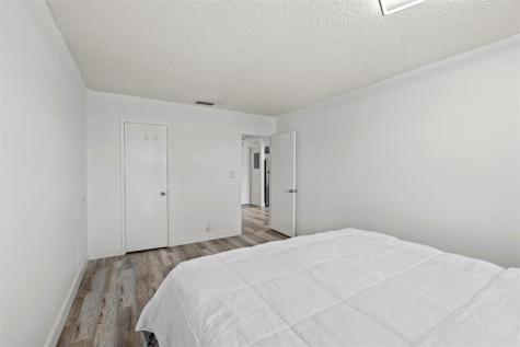 101 E Mcnab Road Pompano Beach FL 33060