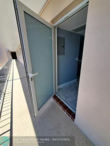 1481 S Ocean Boulevard Lauderdale By The Sea FL 33062