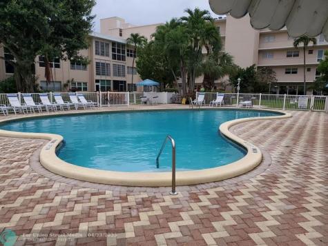 1481 S Ocean Boulevard Lauderdale By The Sea FL 33062