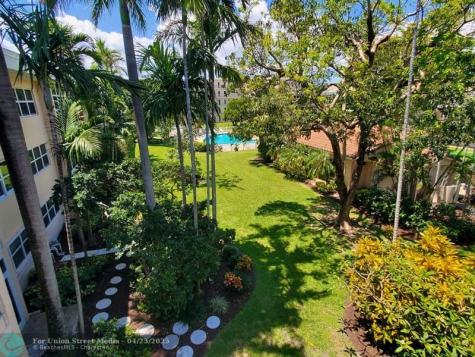 1481 S Ocean Boulevard Lauderdale By The Sea FL 33062
