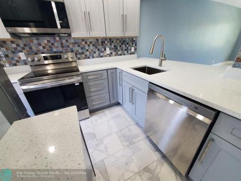 1481 S Ocean Boulevard Lauderdale By The Sea FL 33062