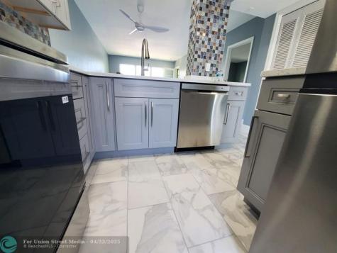 1481 S Ocean Boulevard Lauderdale By The Sea FL 33062