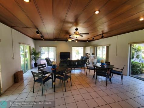 1481 S Ocean Boulevard Lauderdale By The Sea FL 33062