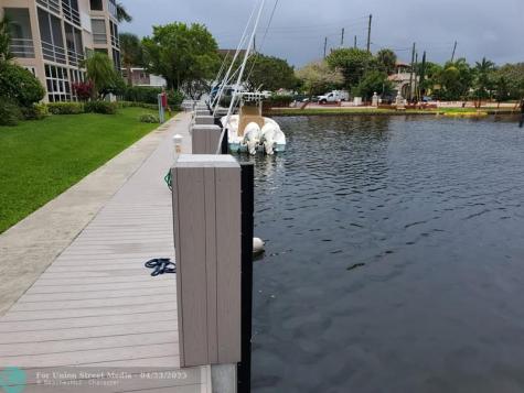 1481 S Ocean Boulevard Lauderdale By The Sea FL 33062