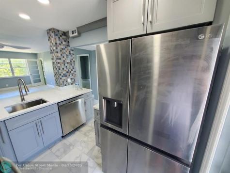 1481 S Ocean Boulevard Lauderdale By The Sea FL 33062