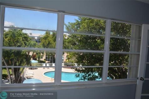 1481 S Ocean Boulevard Lauderdale By The Sea FL 33062
