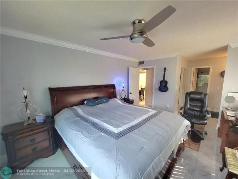 8260 SW 24th Street North Lauderdale FL 33068